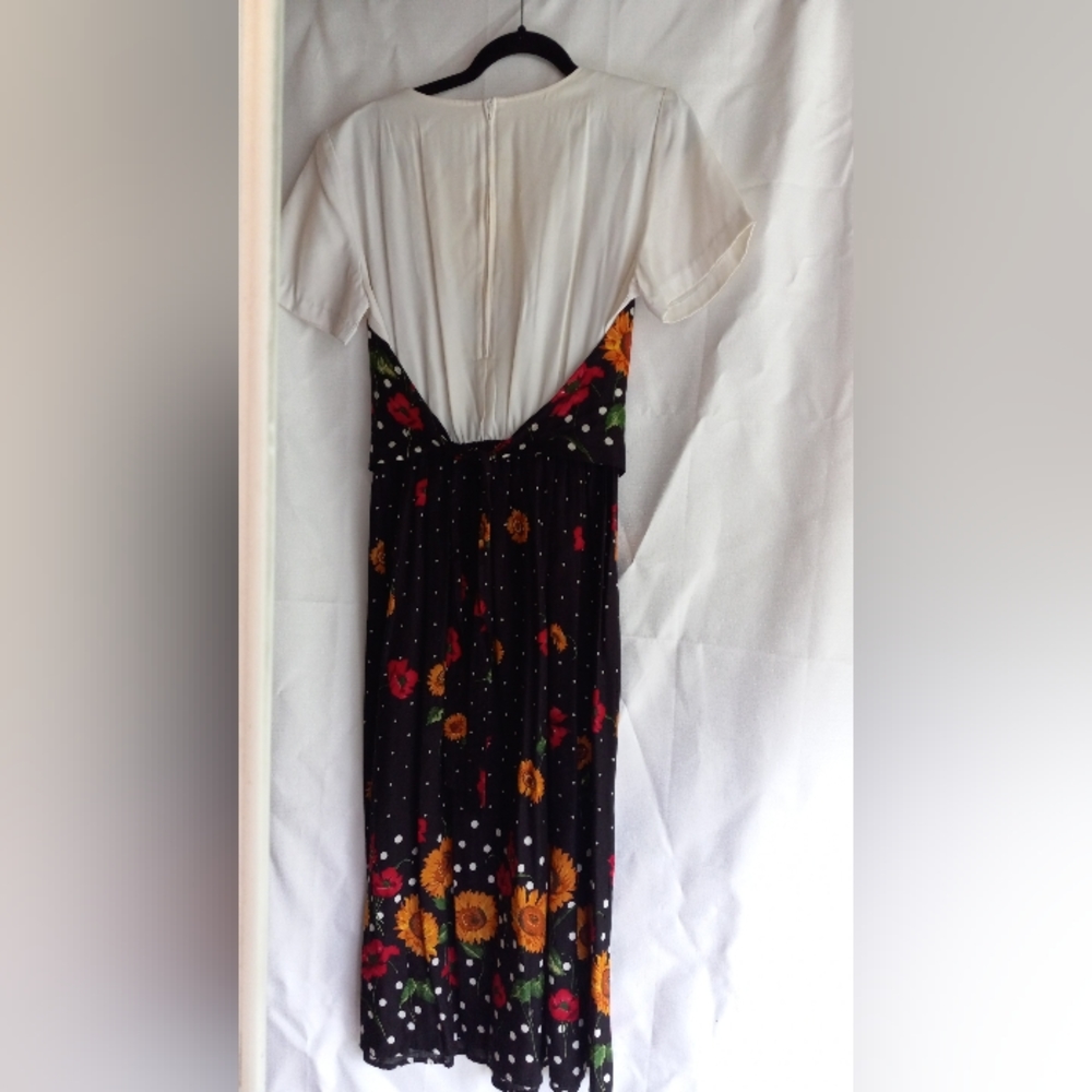 Vintage Rose and Sunflower midi dress - Picture 8 of 14